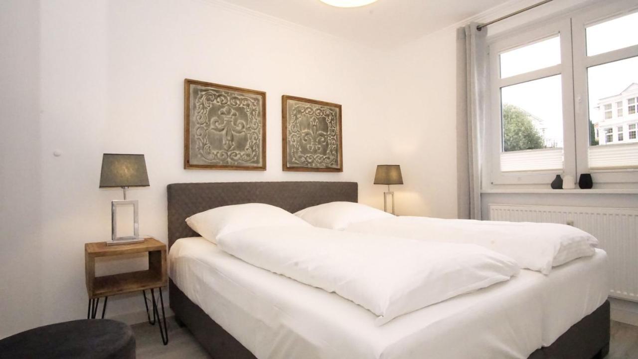 Terrasse, Gratis Nutzung Vom Ahoi Erlebnisbad Und Sauna In Sellin - Meeresblick Fewo 77 Gohren Bagian luar foto