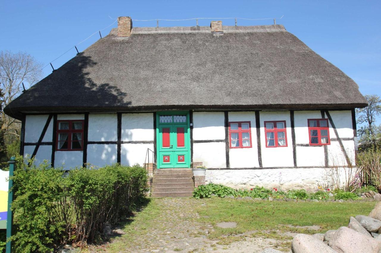 Terrasse, Gratis Nutzung Vom Ahoi Erlebnisbad Und Sauna In Sellin - Meeresblick Fewo 77 Gohren Bagian luar foto