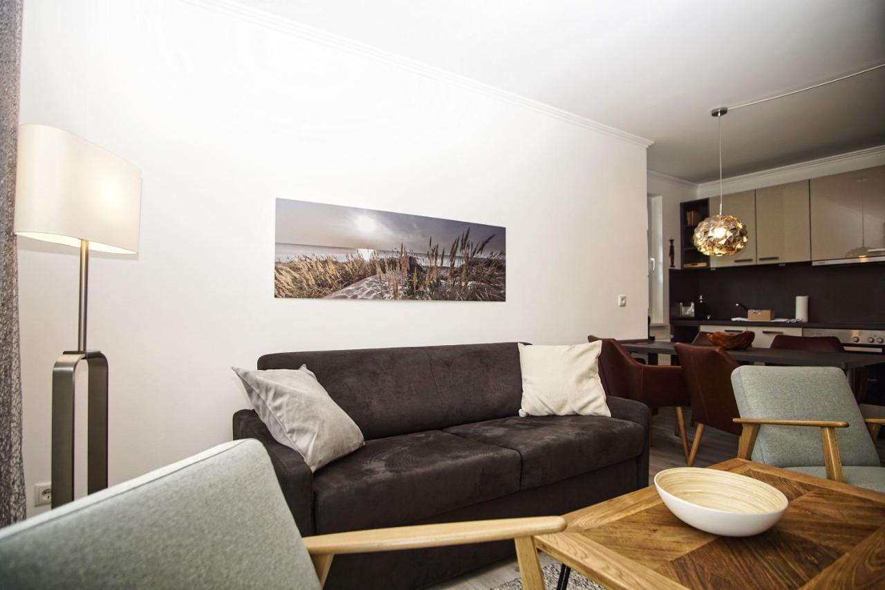 Terrasse, Gratis Nutzung Vom Ahoi Erlebnisbad Und Sauna In Sellin - Meeresblick Fewo 77 Gohren Bagian luar foto