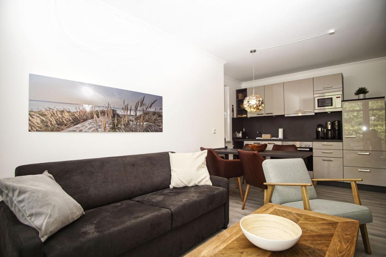 Terrasse, Gratis Nutzung Vom Ahoi Erlebnisbad Und Sauna In Sellin - Meeresblick Fewo 77 Gohren Bagian luar foto